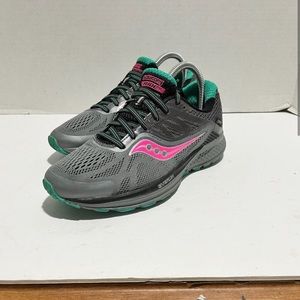 Saucony Womens Ride 10 GTX Gray Lace Up Round Toe Low Top Running Shoes Size 6.5
